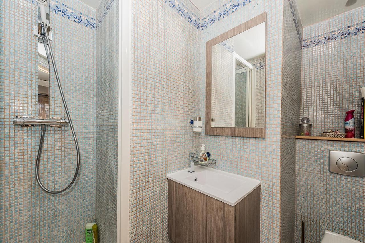 Chambres D'Hotes La Closerie Des Trois Marottes Melun Kültér fotó